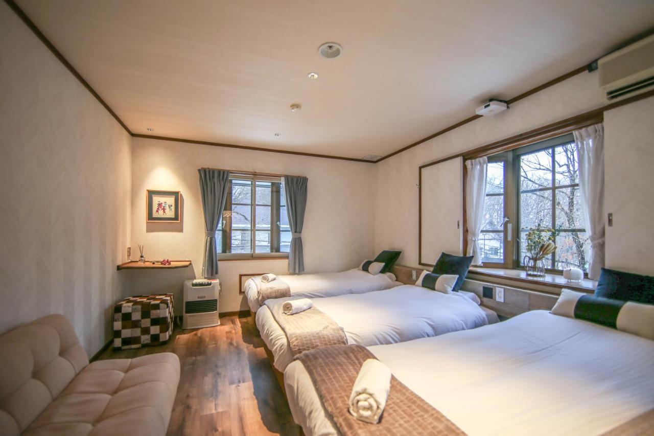 Apricot Pension Hakuba Extérieur photo