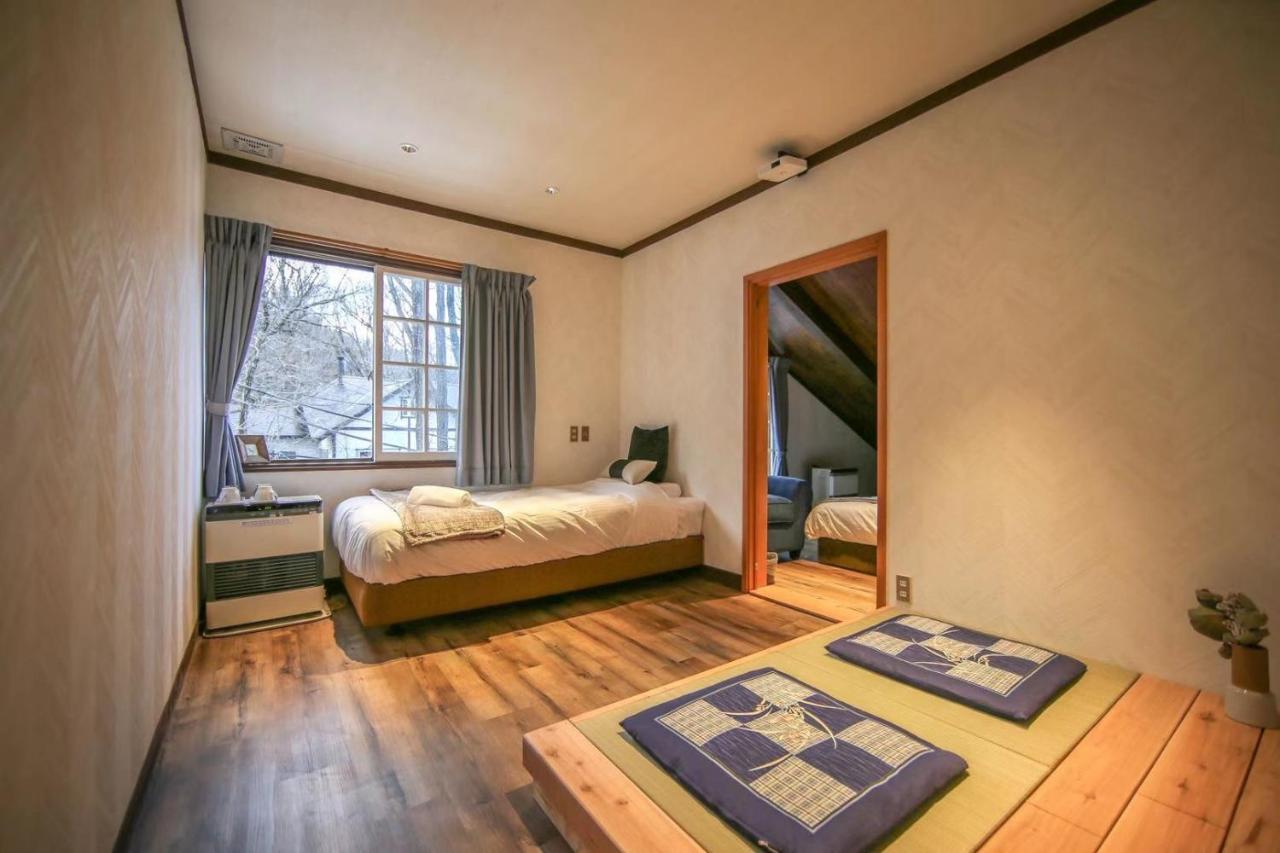 Apricot Pension Hakuba Extérieur photo