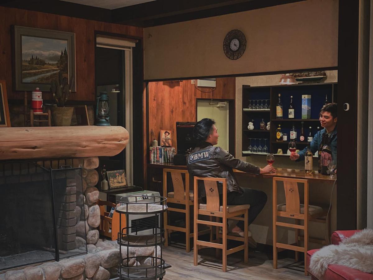 Apricot Pension Hakuba Extérieur photo